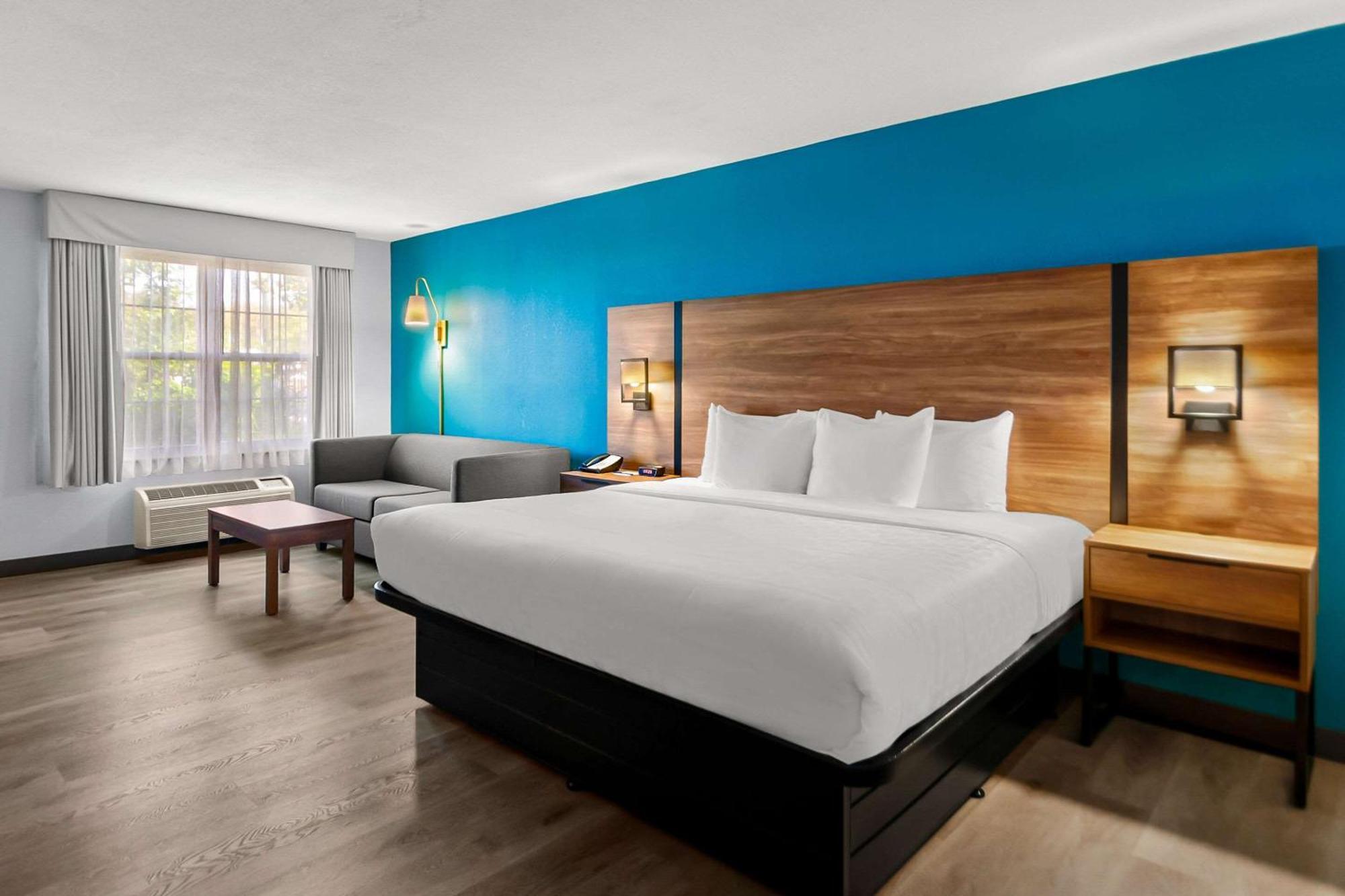 Clarion Inn Falls Church-Arlington Екстер'єр фото